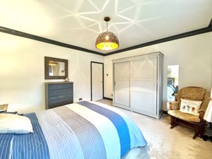 Photo 18- click for photo gallery